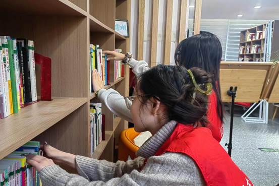 39afe14d8adc6ed7cc5a495ab3436317